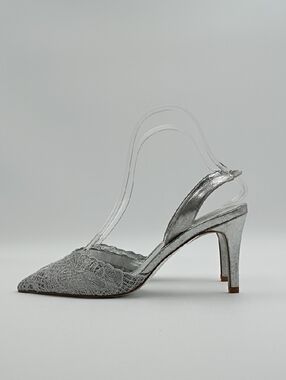 Adrianna Papell Silver Lace Point Slingback Heels 37 / 7 Special Event Formal
